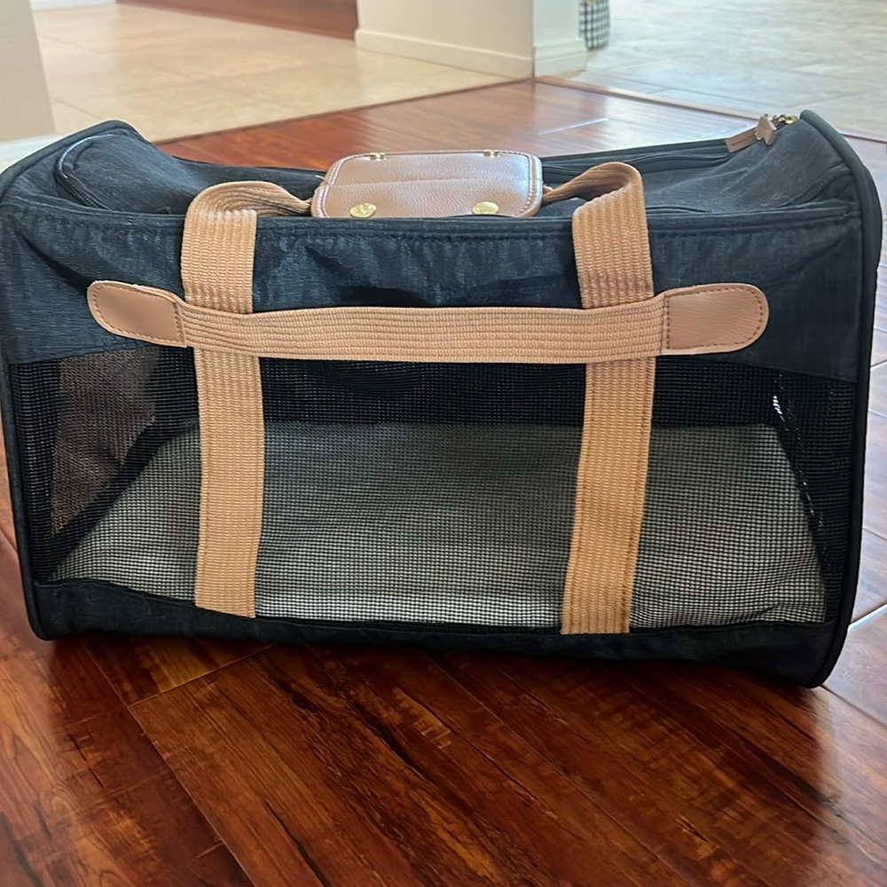 Sherpa Dog carrier